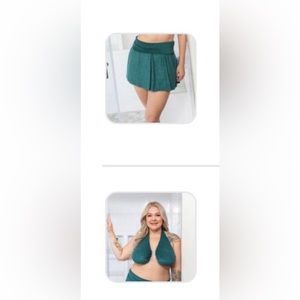 Ta-Ta Towels 2 piece in Small - with tags